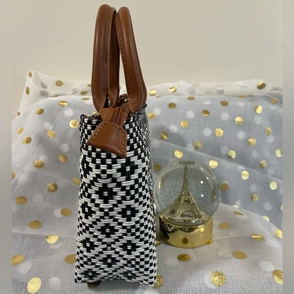 NEW PANDA SMALL WOVEN CROSSBODY BAG - TAN LEATHER - Picture 8 of 17